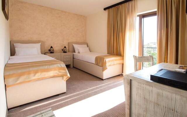 Отель Hotel Helada Тиват-21